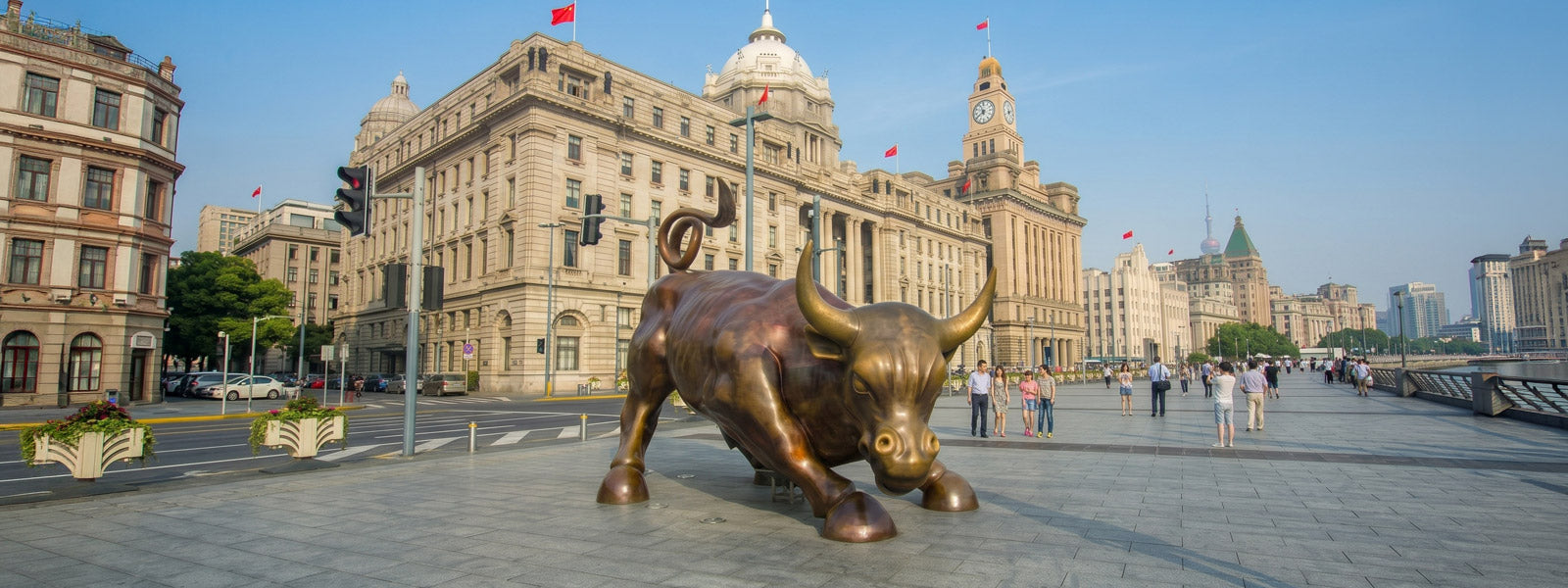 Bronze Bull Statues