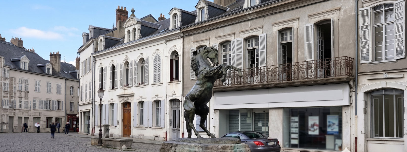 Bronze Horse Statues