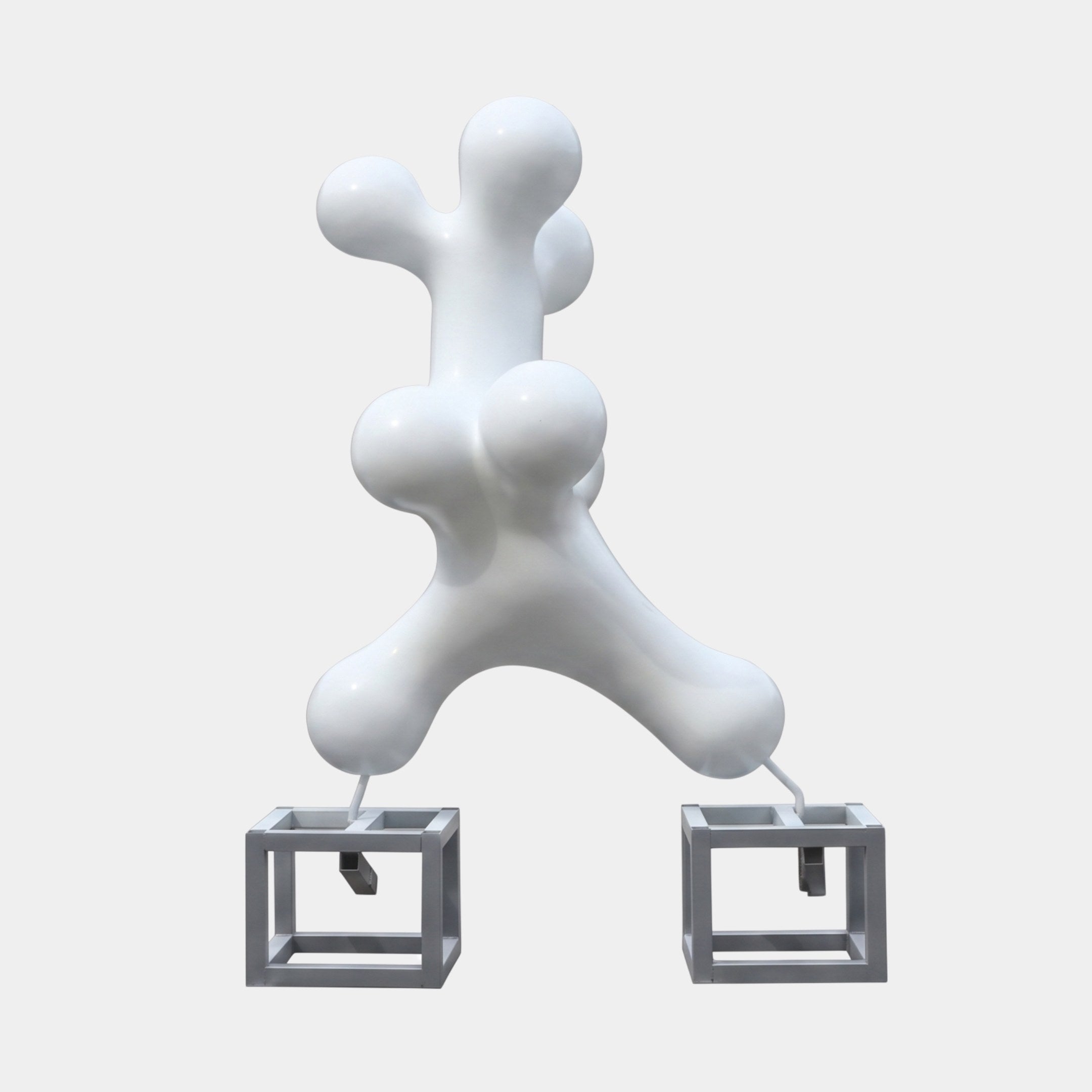 Dulverton White Balloon Sculpture - 146cm