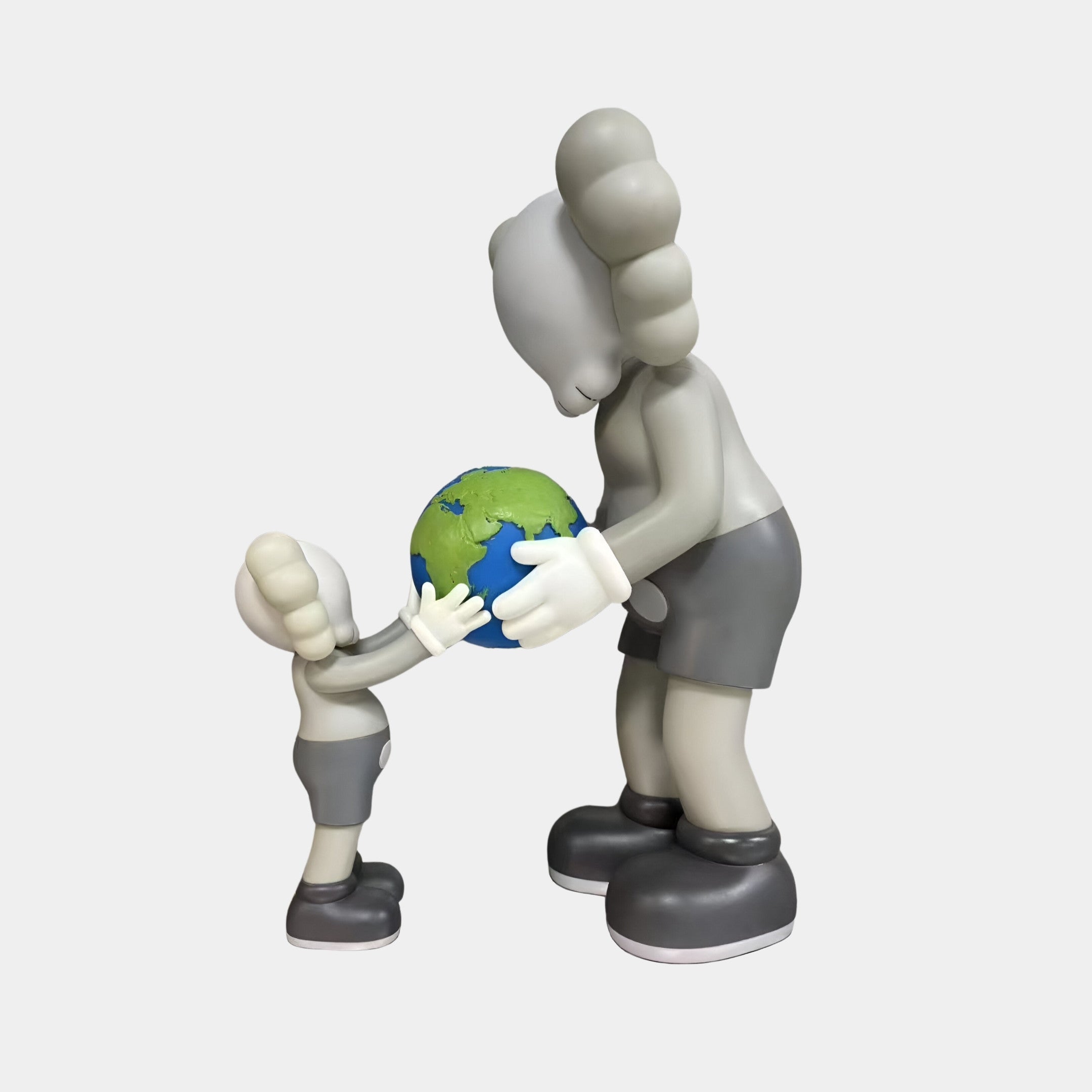 Soft Grey Iconify Atlas Figure - 30cm