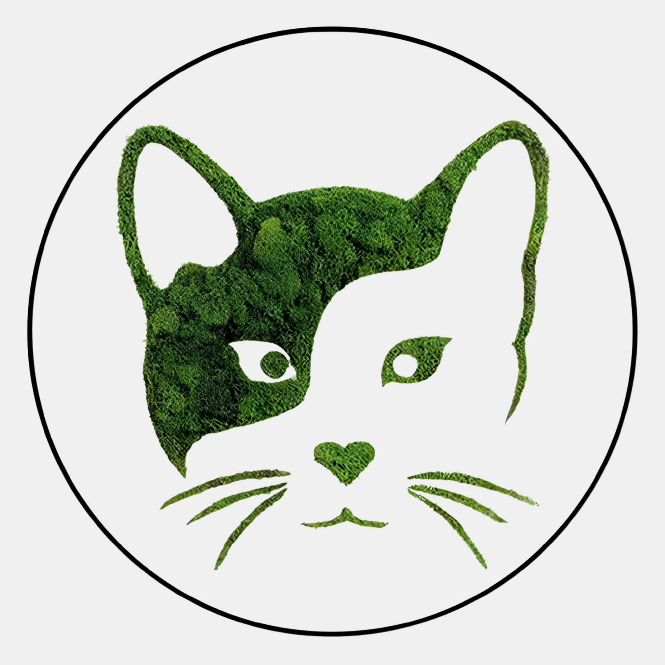 The Verdifable Round Green Cat Portrait Moss 3D Wall Art by Giant Sculptures showcases a cat face in green moss texture, outlined in black within a circle on white—ideal for Scandinavian-style decor.