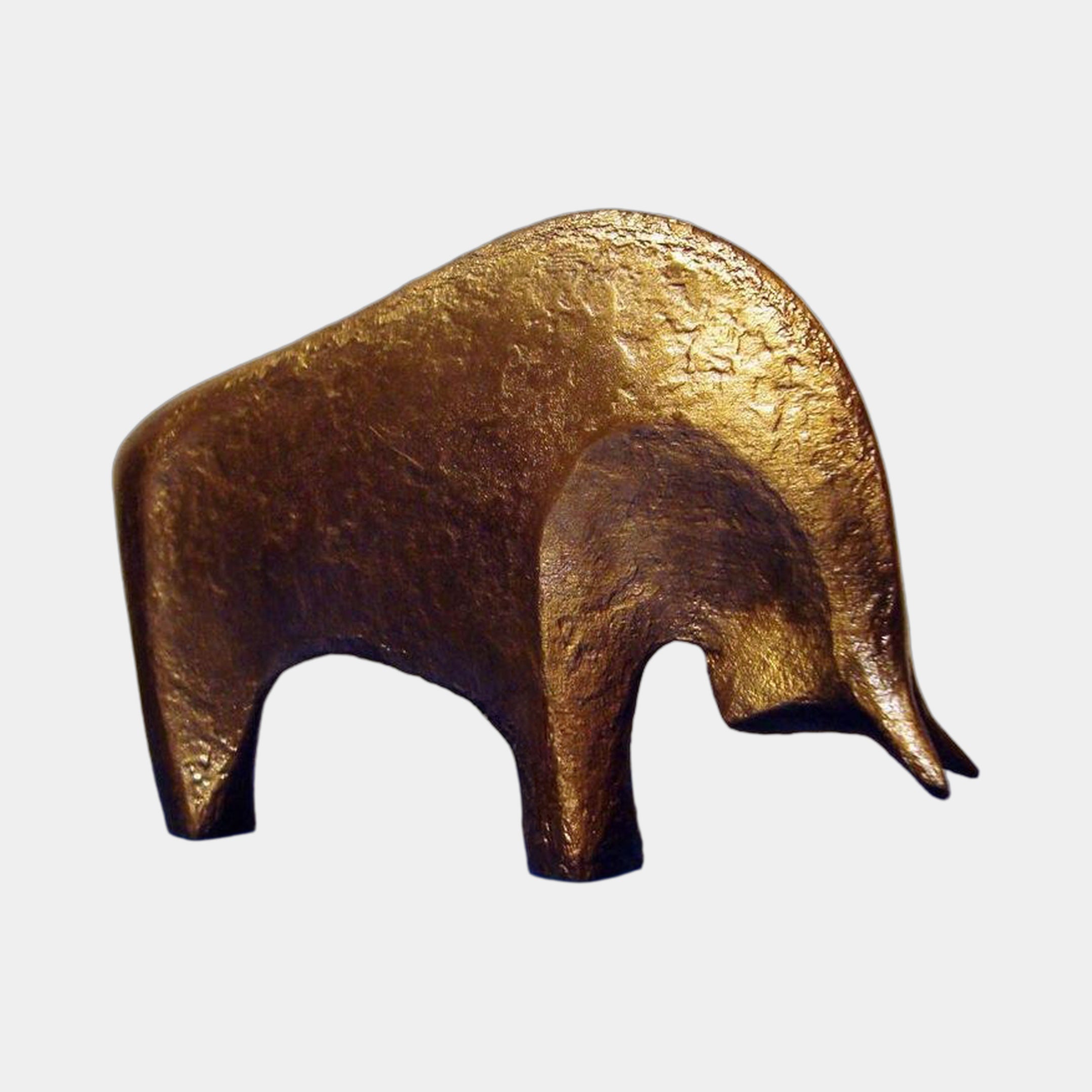Giant Sculptures Small Modern Abstract Bull Bronze Sculpture 30cm in golden-brown patina, side view of arched body and lowered head, on a plain background.