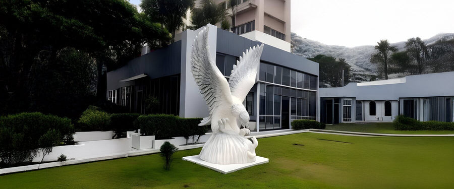 Custom Marble Sculptures: Why Bespoke Is the New Must-Have in Art
