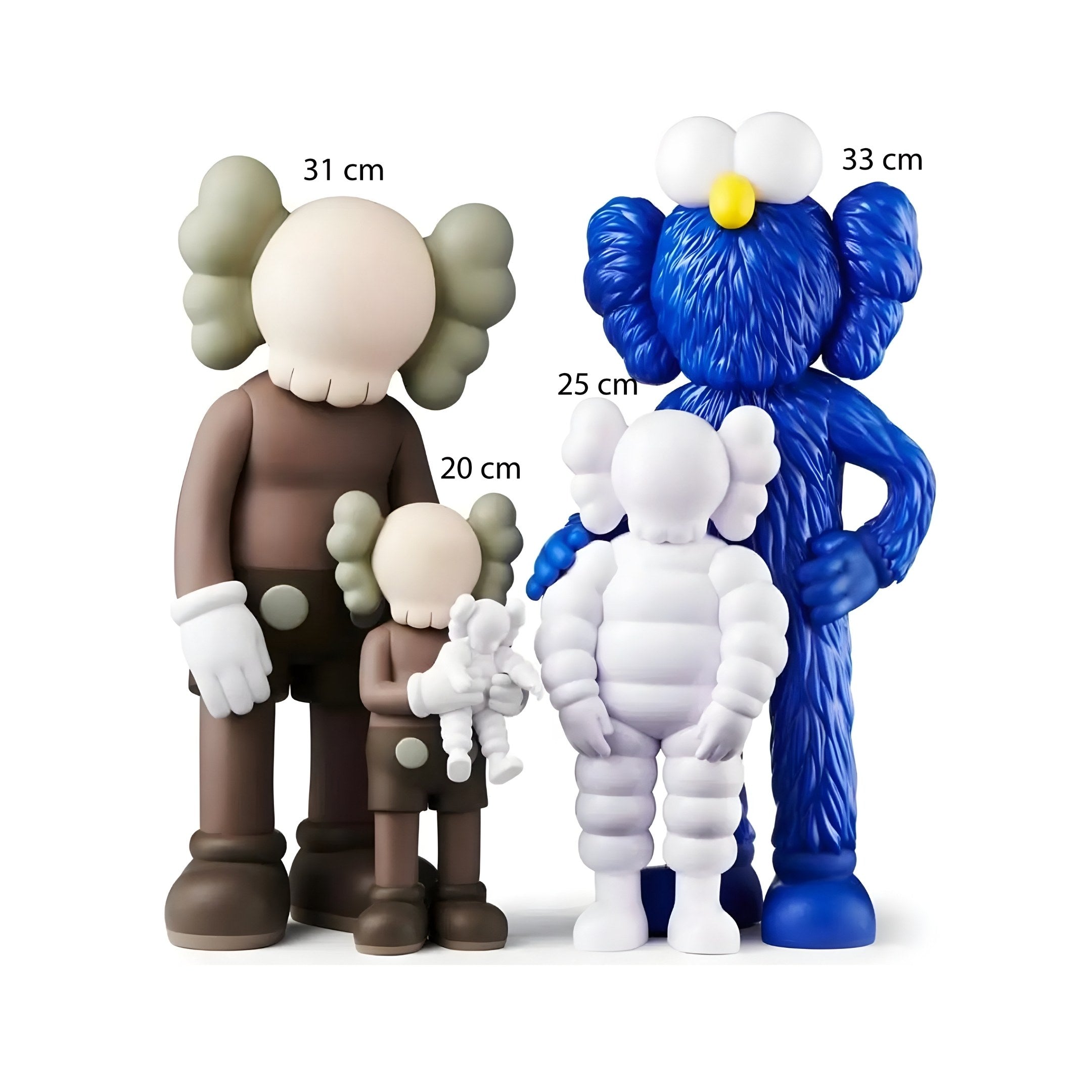 The Iconify II All-Together Figure collection by Giant Sculptures features four resin sculptures: a brown figure (31 cm), a smaller brown one with a tiny version (20 cm), a white figure (25 cm), and a blue creature-like piece (33 cm). Each showcases human bonds with distinctive curly ears.